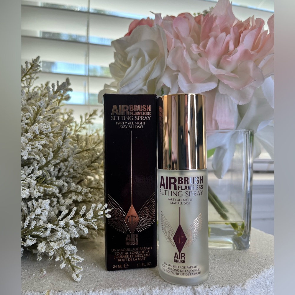 NIB - Charlotte Tilbury - Airbrush Flawless Setting Spray - Travel Size 34 ml